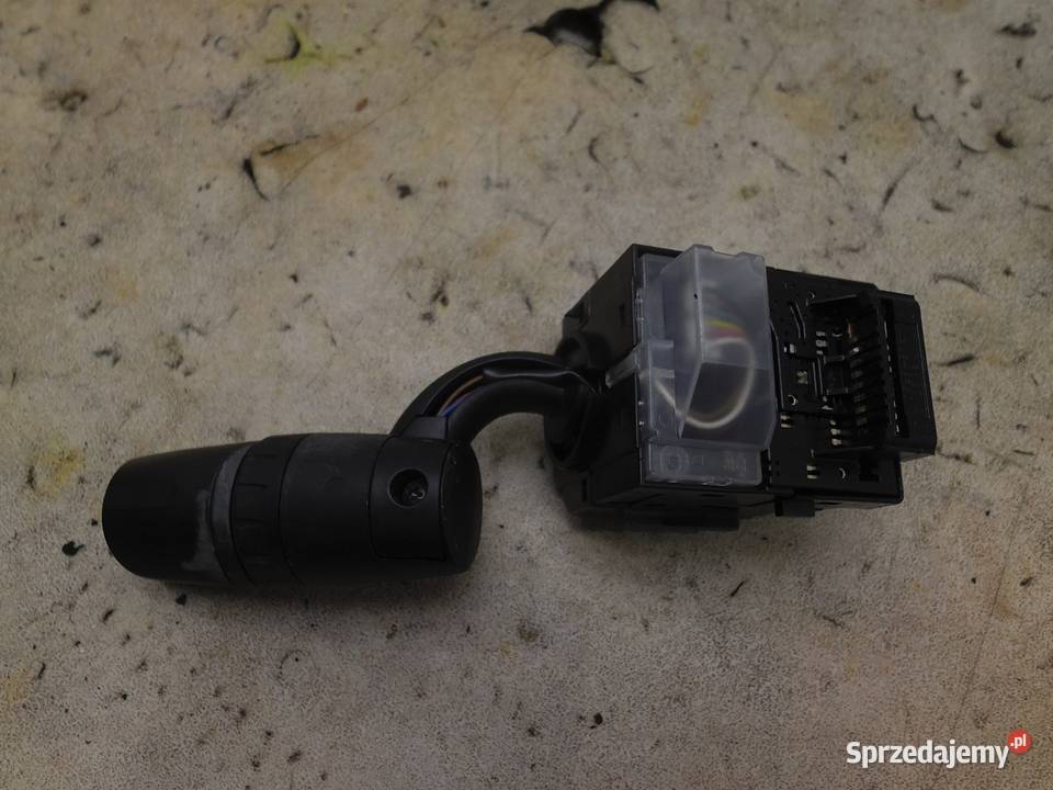 WŁĄCZNIK ŚWIATEŁ AUTO MAZDA 3 BM 13