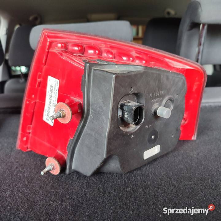 Lampa narożna lewy tył Lift LED oryginał Audi A8 Rok produkcji 2011 Lampy tylne Lubaczów
