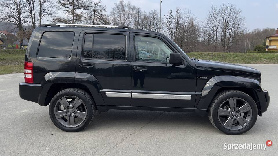Jeep Liberty Limited Jet Edition NISKI PRZEBIEG benzyna Rymanów sprzedam