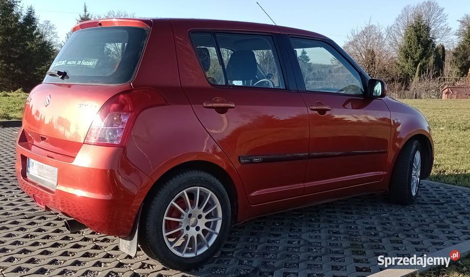 niezawodny SUZUKI SWIFTokazyjnie