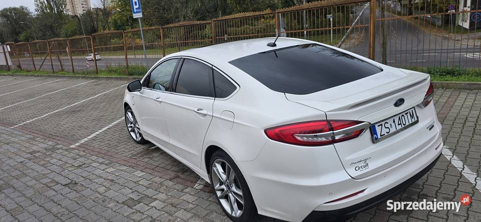 Ford Fusion hybryd plugin 2020 r Rok produkcji 2020 Szczecin sprzedam