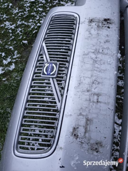 Zderzak przód grill Volvo V70