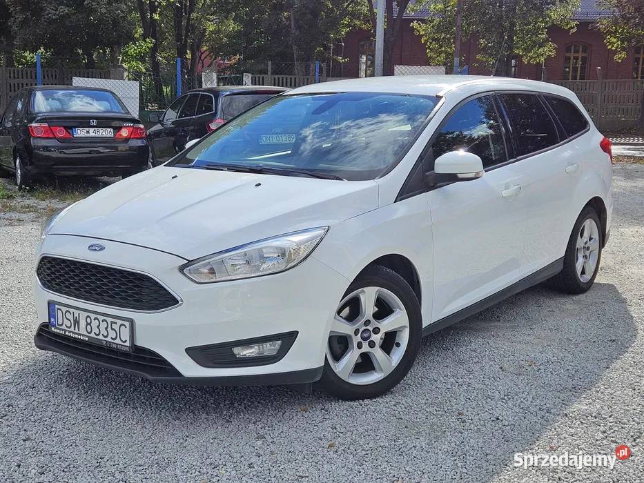 Śliczny Ford Focus Polift 2015r // Ekonmiczna jednostka