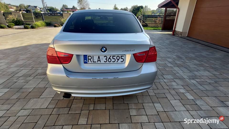 BMW e90 2000cm3 Czarna