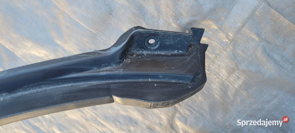 MITSUBISHI ECLIPSE CROSS PRAWA LISTWA BŁOTNIKA