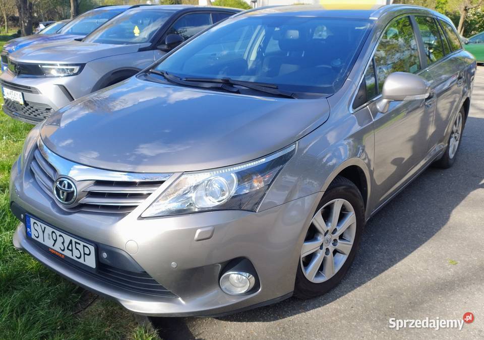 avensis t27 lift automat kombi 2014 Katowice sprzedam