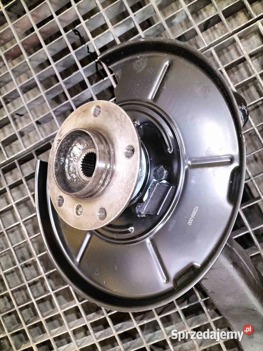 Zwrotnica lewa tylna BMW E36 E46 COUPE CABRIO Poręba sprzedam