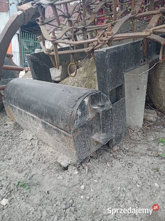 Obciążenie balastu do ciągnika 912 1224 i Krośniewice sprzedam