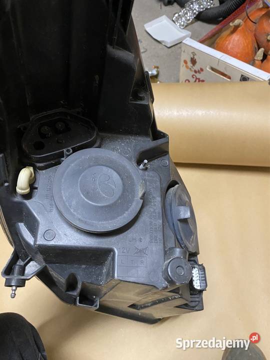 Lampa przód lewy Ford fiesta mk8 Lwówek Śląski