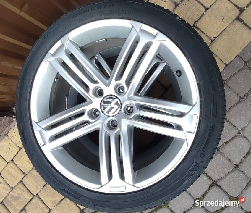 Alufelgi 18 z nowymi oponami aluminiowe Ćmielów