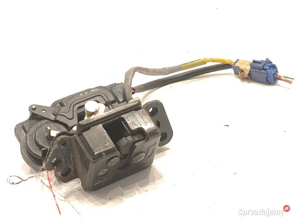 ZAMEK KLAPY TYŁ TOYOTA AVENSIS T25 Hatchback