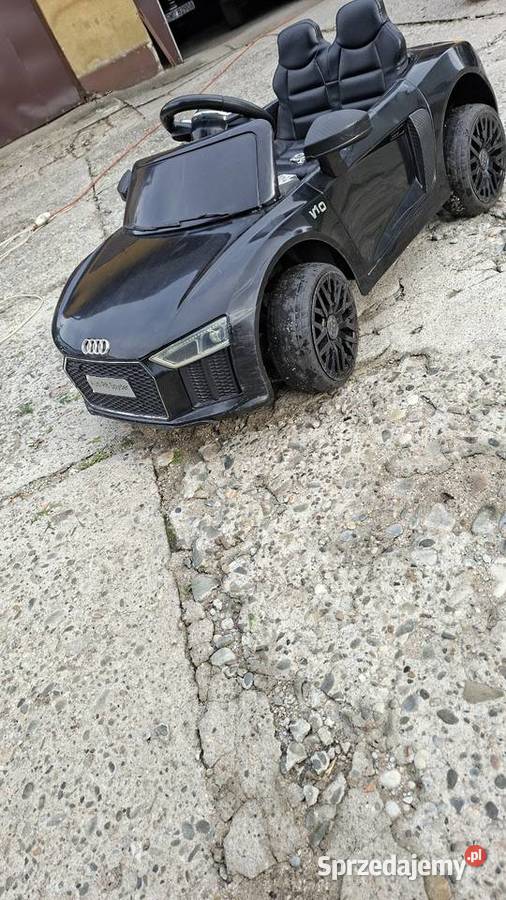 Audi R8 spyder na akumulator Rogów