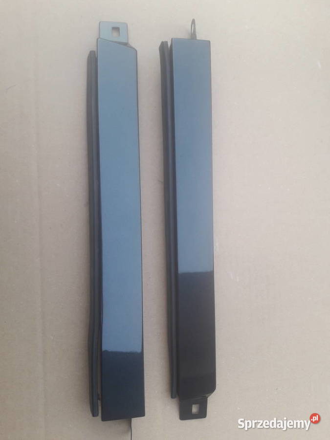 Listwy pod lampy Mercedes W124 nowy lakier