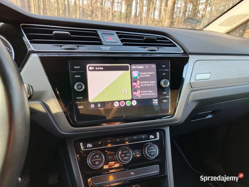 Volkswagen touran 7 osobowy 16 115 DSG Piła sprzedam
