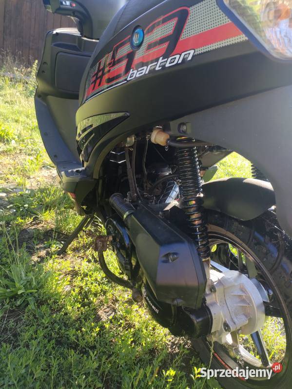 Skuter Barton falcon niski przebieg kask sprzedam