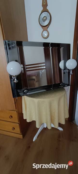 Lustro łazienkowe kryształowe z półką i