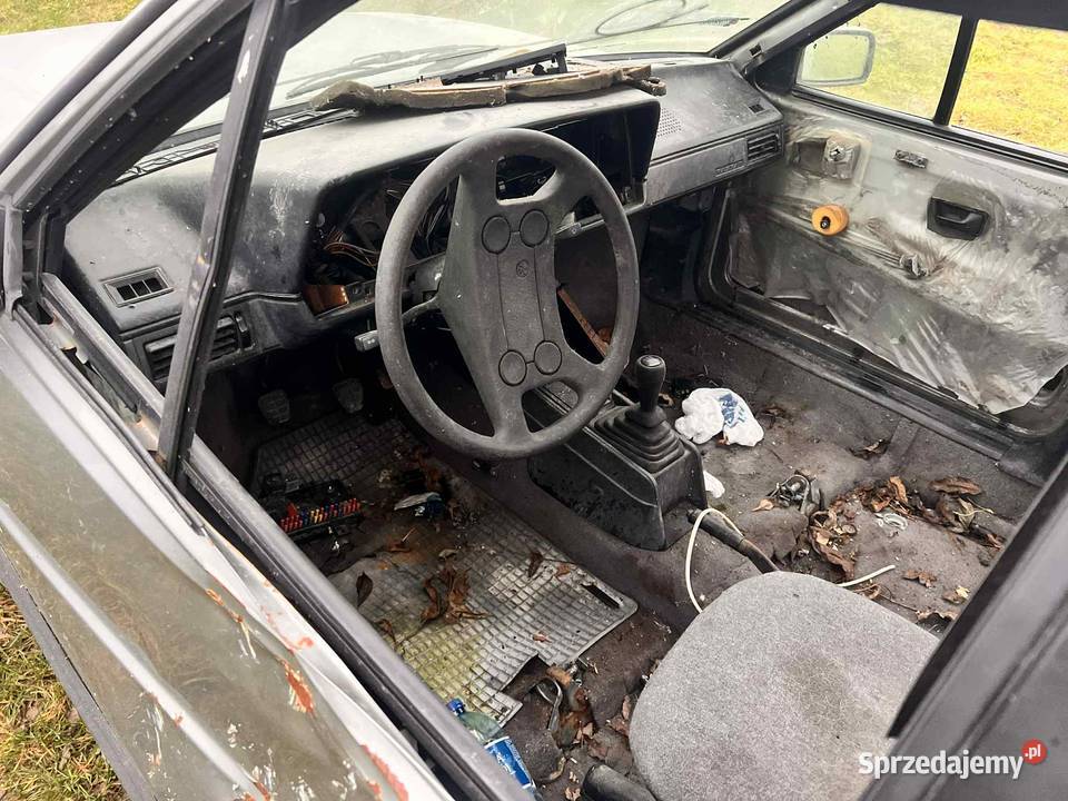 Volkswagen Passat B2 18 KJet na części Turek sprzedam