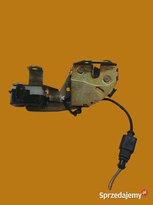 SIŁOWNIK KLAPKI WLEWU PALIWA 7L0827506D Porsche świętokrzyskie