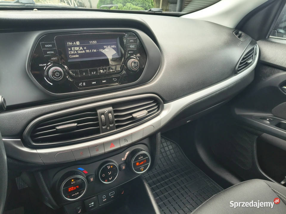 Fiat Tipo 14i 95 Pop Full Serwis II 2016 1368cm3 Mysłowice