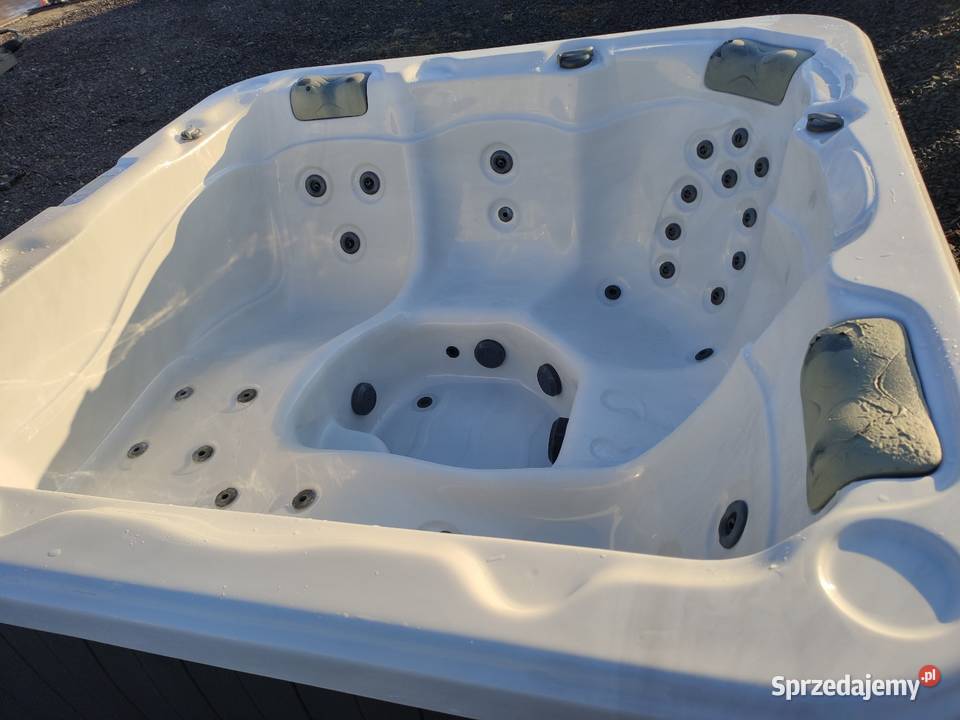 Jacuzzi całoroczne ogrodowe 5os Olesno
