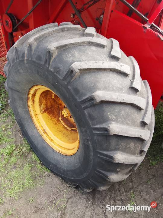 Kombajn Massey Ferguson 487 Specjal sieczkarnia Zwoleń