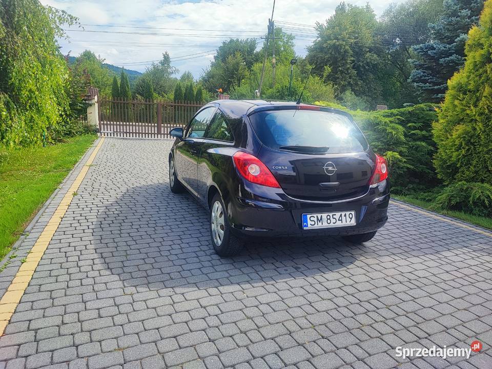 Opel Corsa D 12 Benzyna Niski Przebieg manualna Zembrzyce sprzedam