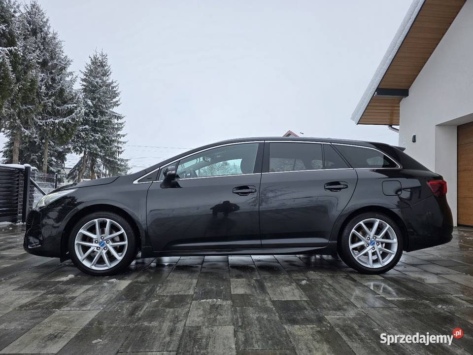 Toyota Avensis 18 Valvematic automat sran VAT marża Niedomice