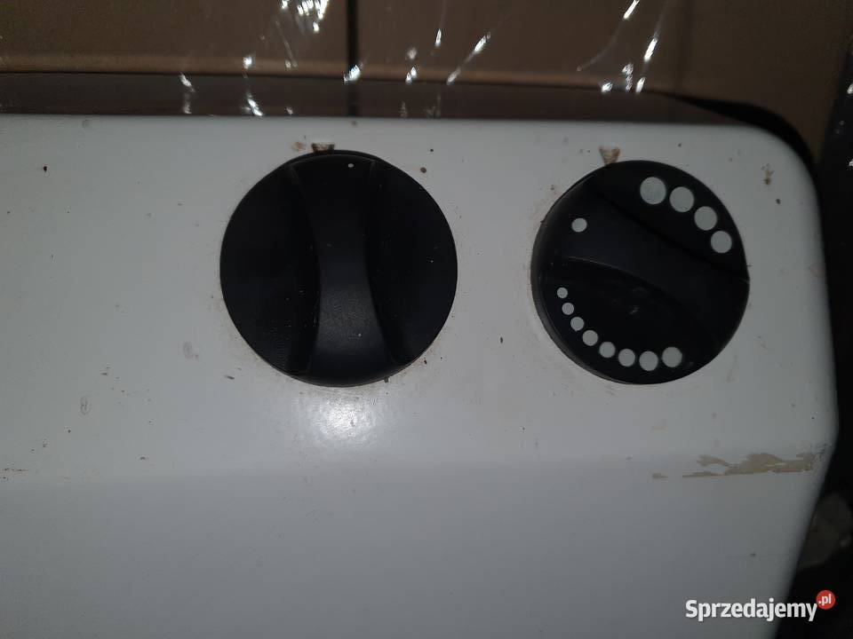 Grzejnik elektryczny z nadmuchem