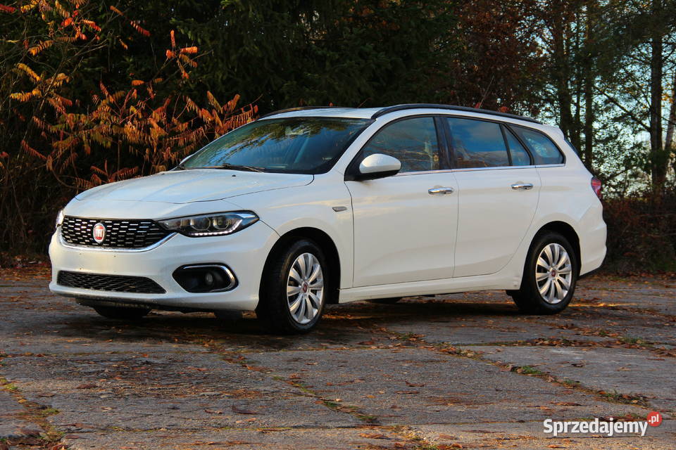 Fiat Tipo 16 multijet Rok produkcji 2017 Gniew