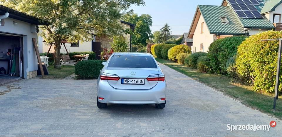 Toyota Corolla 2018 16 benzyna gaz Corolla Radom sprzedam