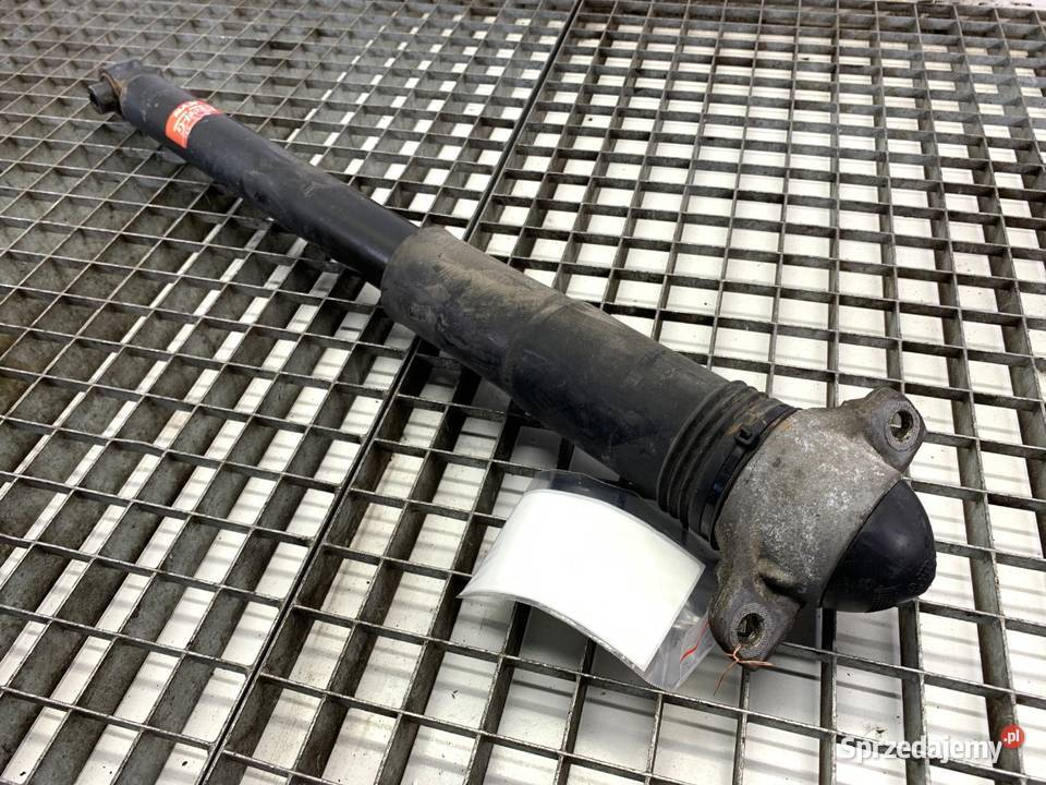 AMORTYZATOR PRAWY TYŁ VW PASSAT B8 Kombi 20 osobowe podkarpackie