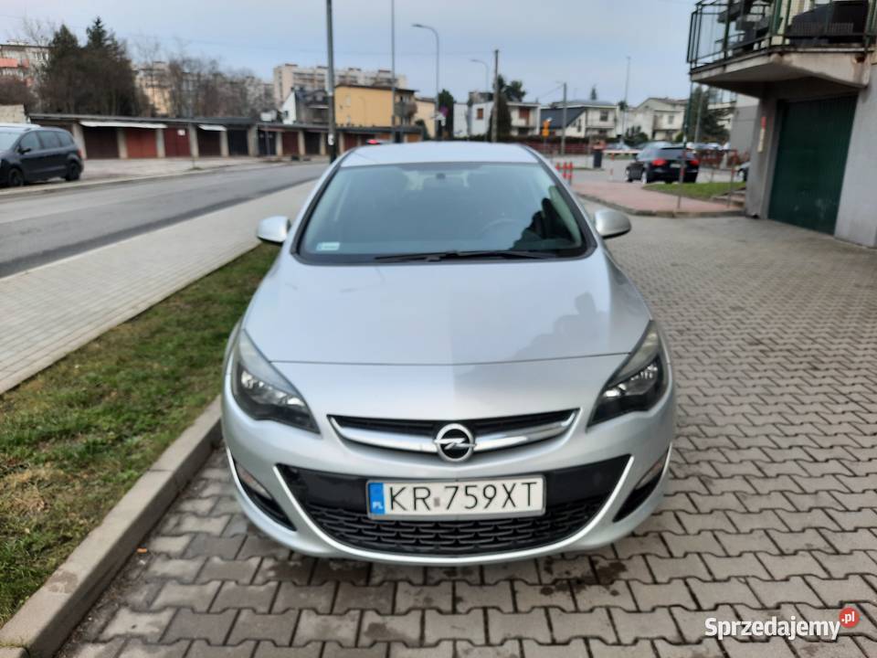 Opel Astra IV, 1.7 TDI 2014 r. Enjoy, hatchback