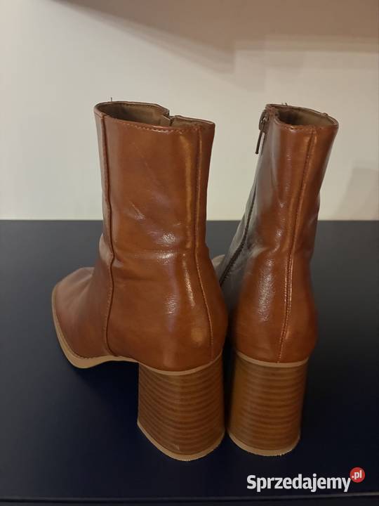 Botki Assos Design 37 Puławy