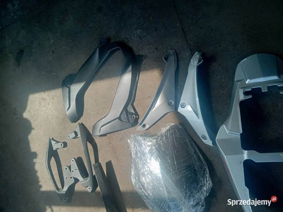 Triumph Tiger sport 1050 części różne szyba Radom