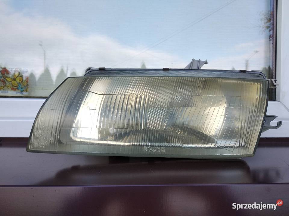 Mazda 323p BA lampa przednia lewa reflektor Sieradz