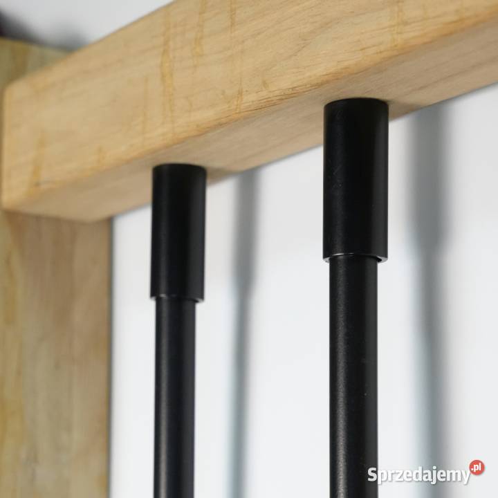 Balustrada Schodowa Drewniana Czarne Rurki Balustrady i barierki Wieliczka