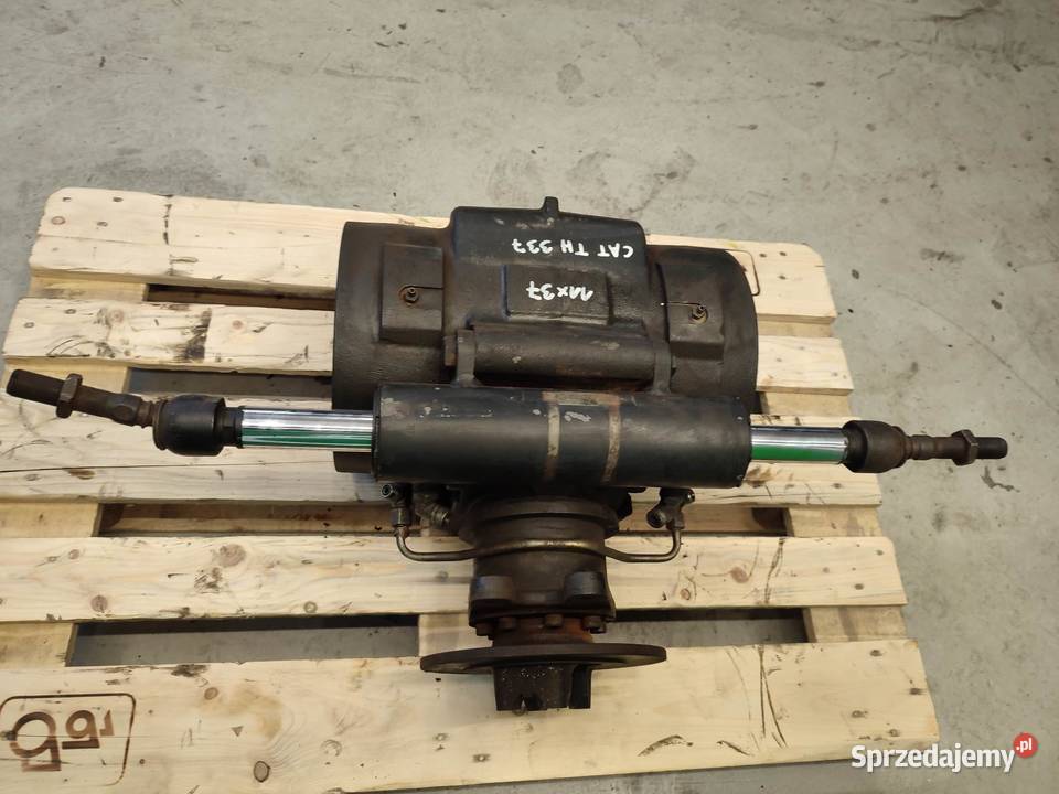 Siłownik skrętu Cat TH 337