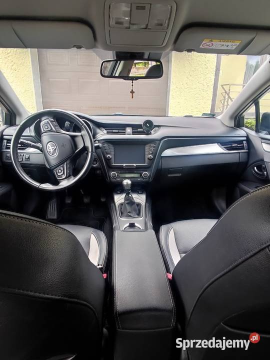 Toyota Avensis Chełm