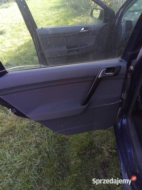 Części do VW polo 2003r 12 pęknięty pasek Polo Pyrzyce sprzedam