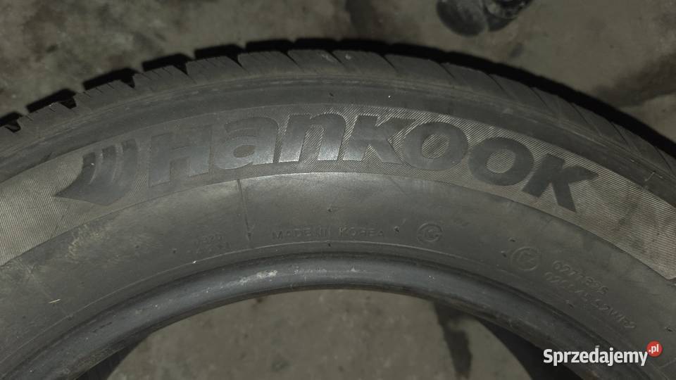 Sprzedam opony zimowe 20560 r16 Sosnowiec