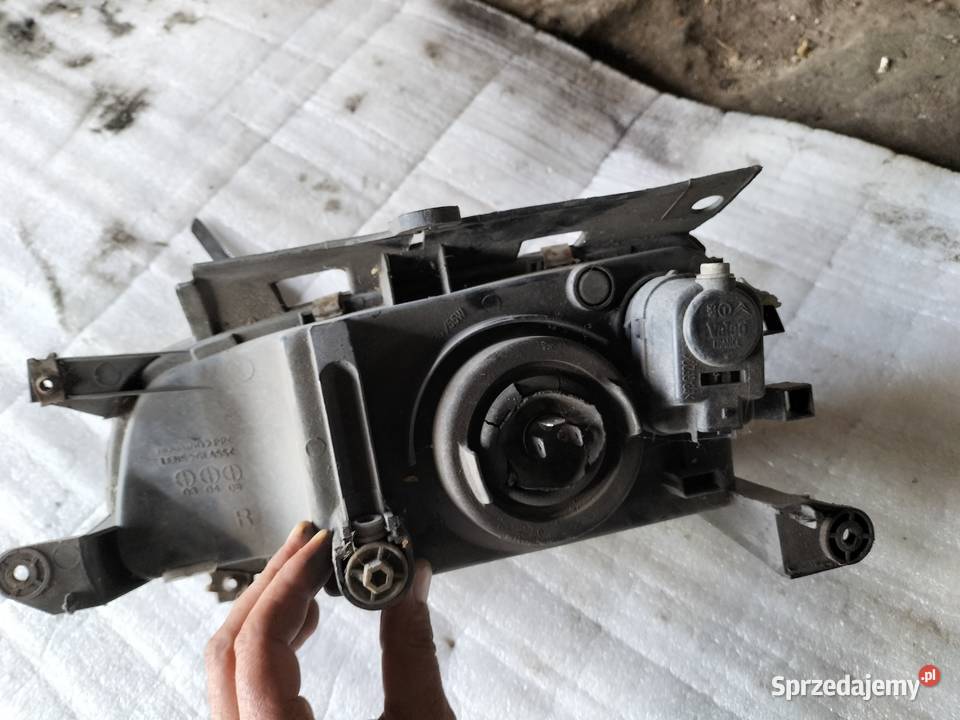 CITROEN BERLINGO LAMPA PRZÓD PRZEDNIA PRAWA Kamień-Kolonia