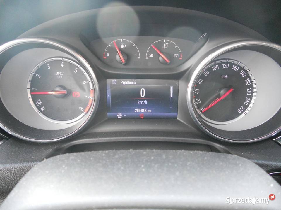 OPEL INSIGNIA B SPORTS 15 T 2017