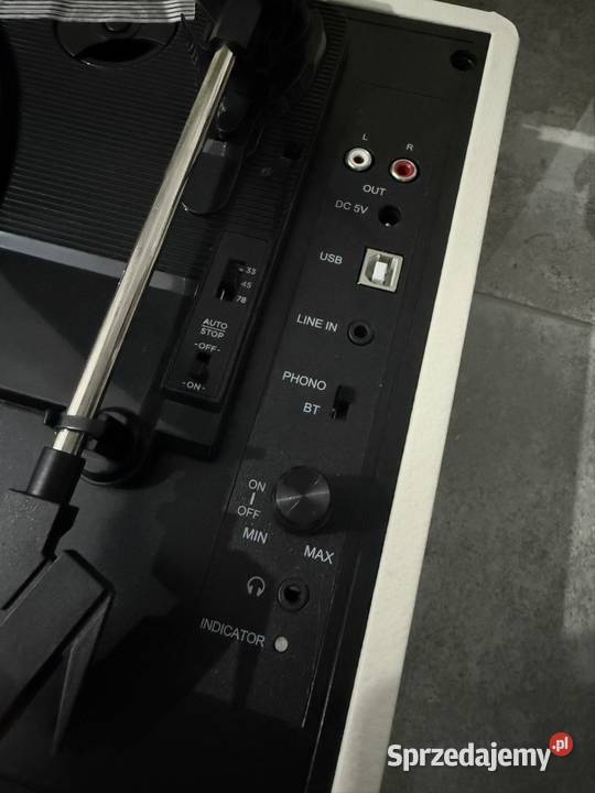 Gramofon w walizce z głośnikami i Bluetooth wielkopolskie Poznań