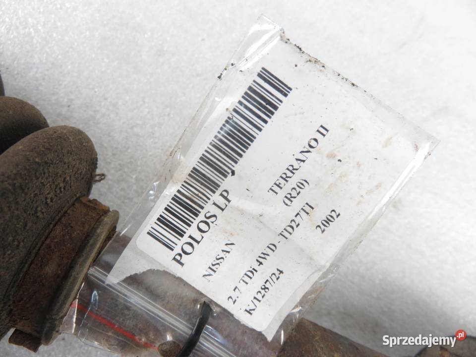 PÓŁOŚ LEWA PRZEDNIA NISSAN TERRANO II R20 27 TDi