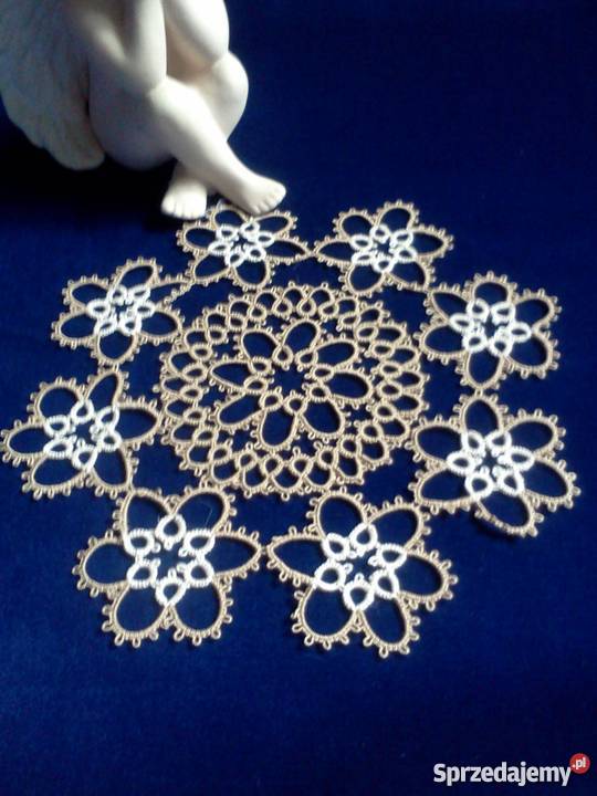 Serwetka frywolitkowa Wiśniowa