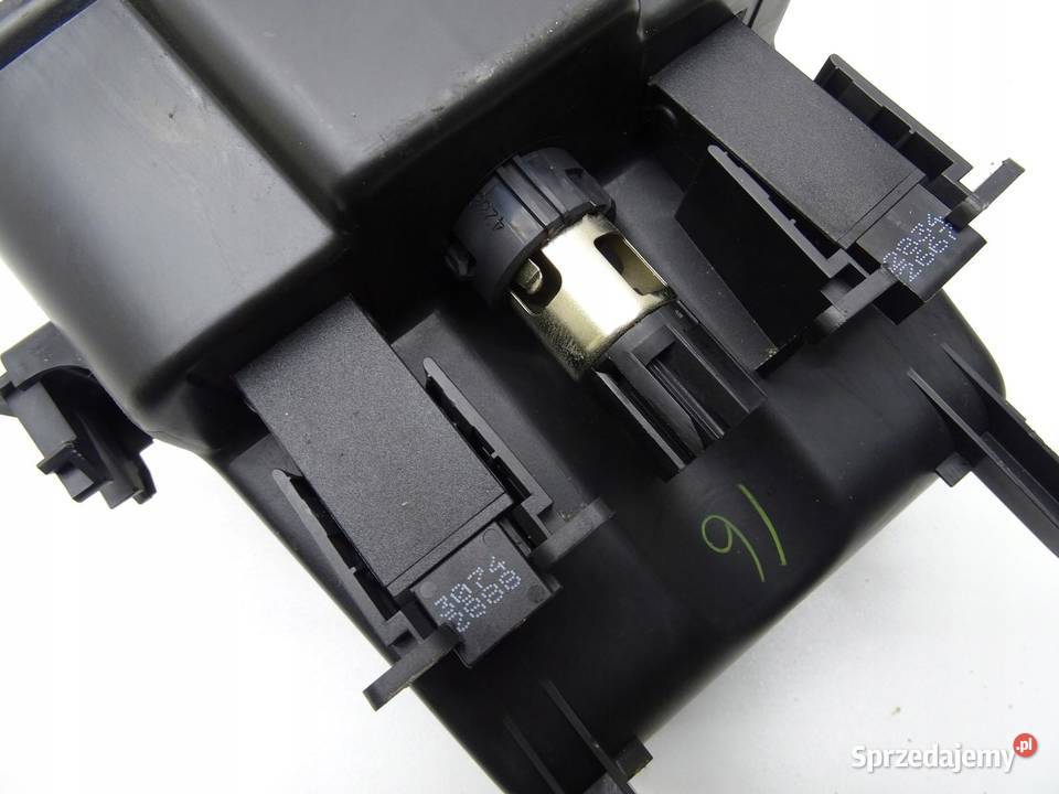 ZAPALNICZKA GNIAZDO PORT USB OPEL ASTRA J IV sprzedam