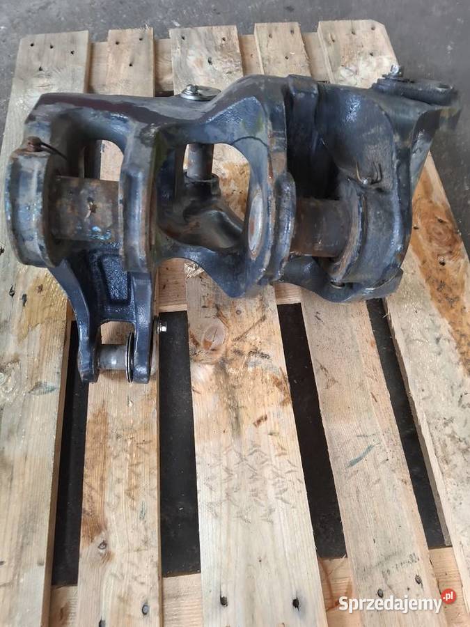 Konik ze sworznia i tulejkami Kubota U274 Puzdrowo