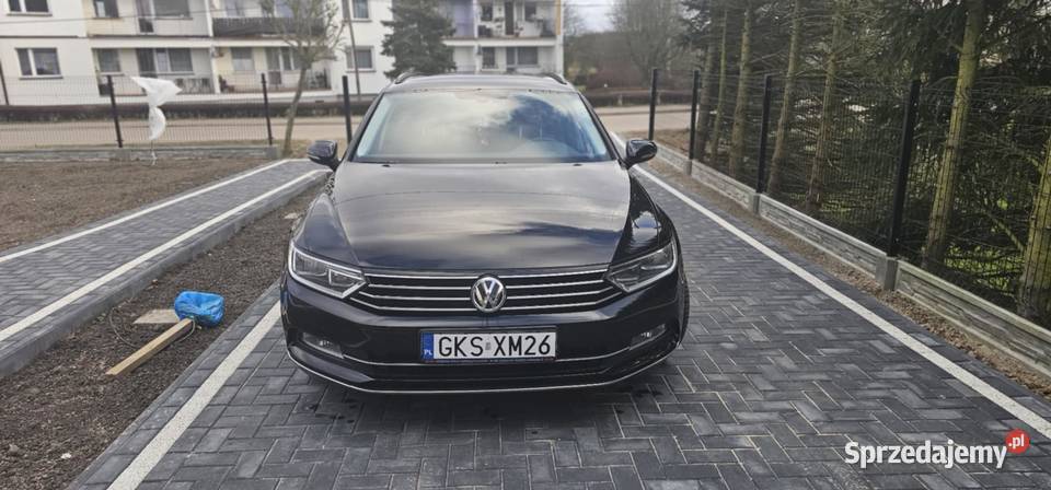 VOLSKWAGEN PASSAT B8 Samochody osobowe pomorskie