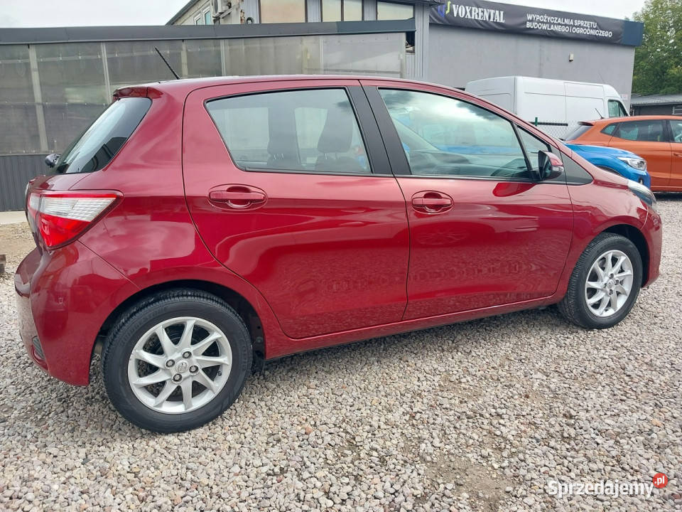 Toyota Yaris 15 benz SALON pierwszy wł 100 Zarejestrowany w Polsce mazowieckie Warszawa