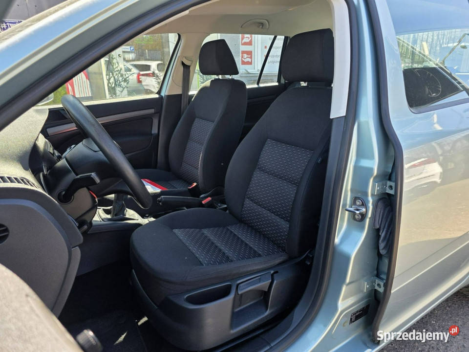 koda Octavia 12 TSI 105 Klimatyzacja Dwa Klucze 4/5 Samochody osobowe Słupsk